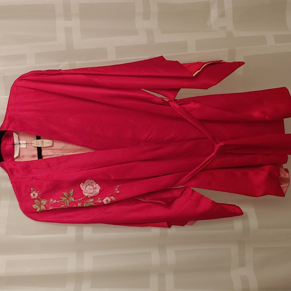 NWT Victoria's Secret SILK Kimono Robe